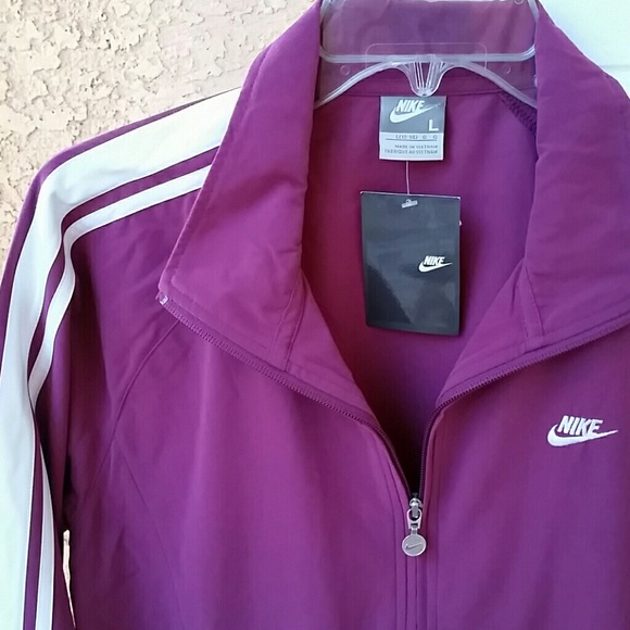 Nike Fuchsia Active Jacket - Picture 2 of 6